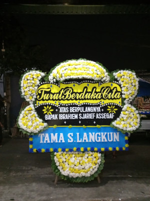 Papan Bunga Duka di Kaliwungu